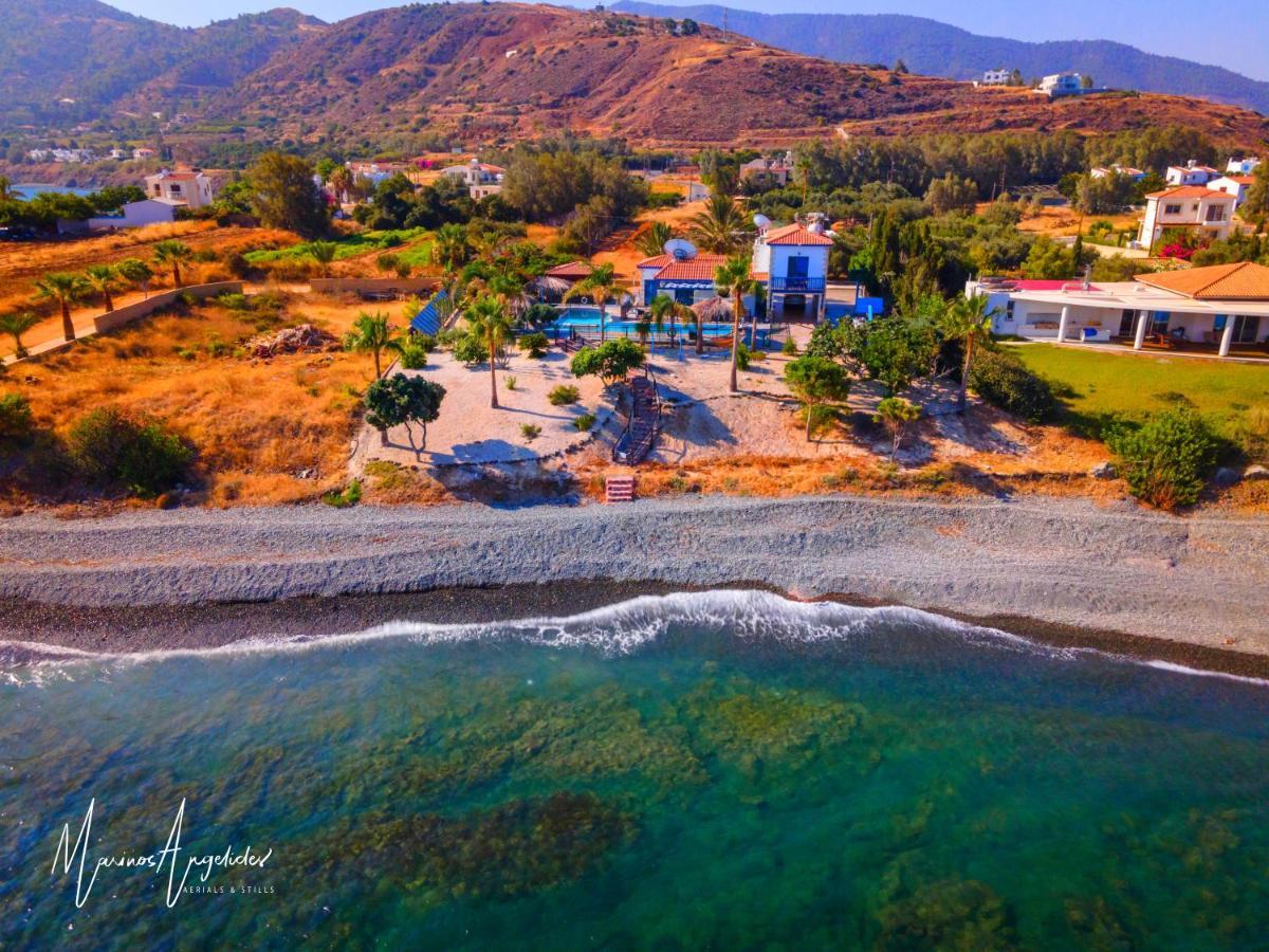 Astrofegia Beachfront Villa Pomos Exterior photo